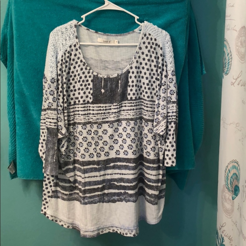 Love 8 Blouse long sleeve Size 1X